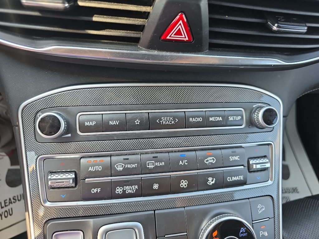 Used 2023 Hyundai Santa Fe Limited AWD/4WD image 26