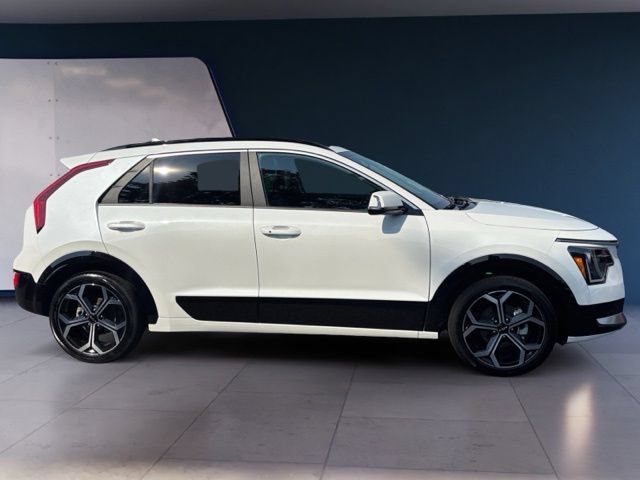 Certified 2025 Kia Niro EX Touring FWD image 6