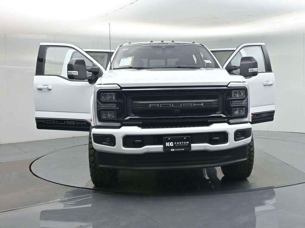 New 2026 Ford F250 Lariat w/ Black Appearance Package image 34