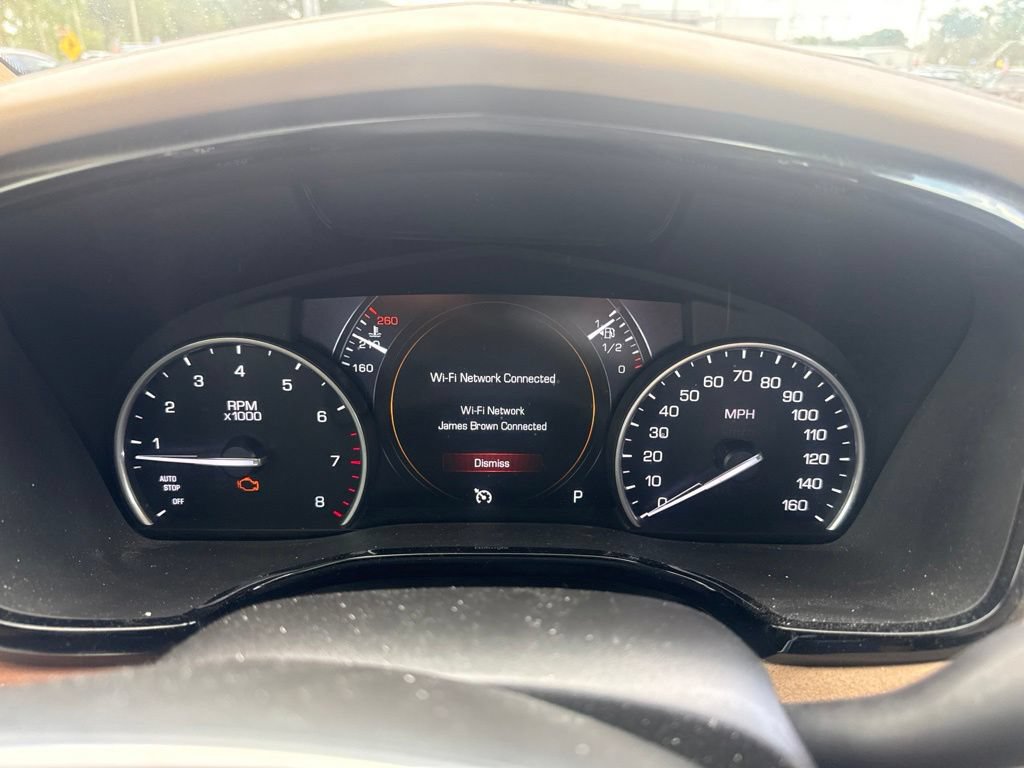 Used 2018 Cadillac XT5 Platinum w/ Driver Assist Package AWD/4WD image 3