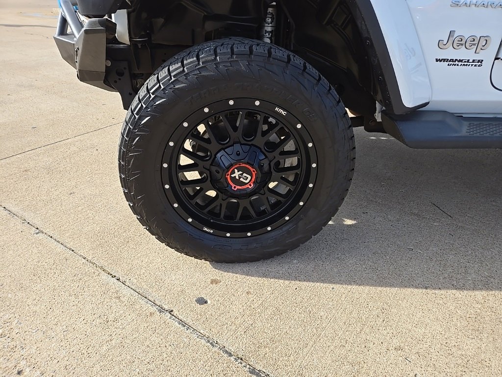 Used 2018 Jeep Wrangler Unlimited Sahara image 18