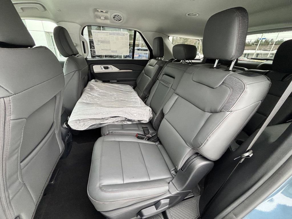 New 2026 Ford Explorer Active w/ Active Comfort Package image 14