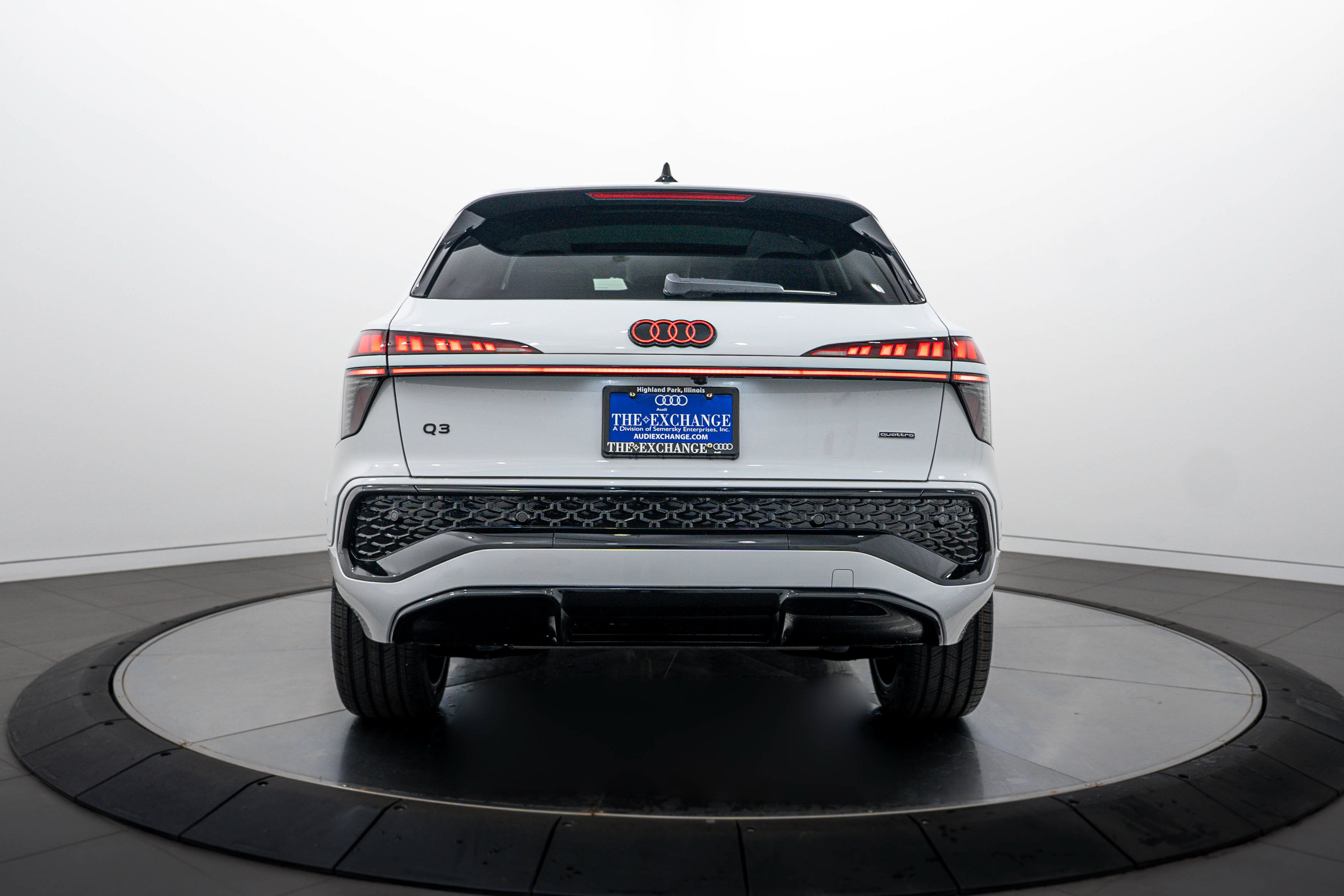 New 2026 Audi Q3 quattro 2.0T AWD/4WD image 20