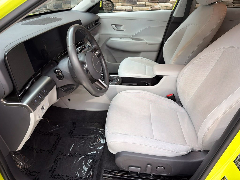 Used 2024 Hyundai Kona SEL FWD image 18