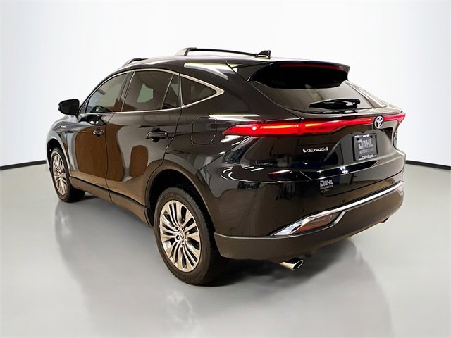 Used 2021 Toyota Venza XLE image 38