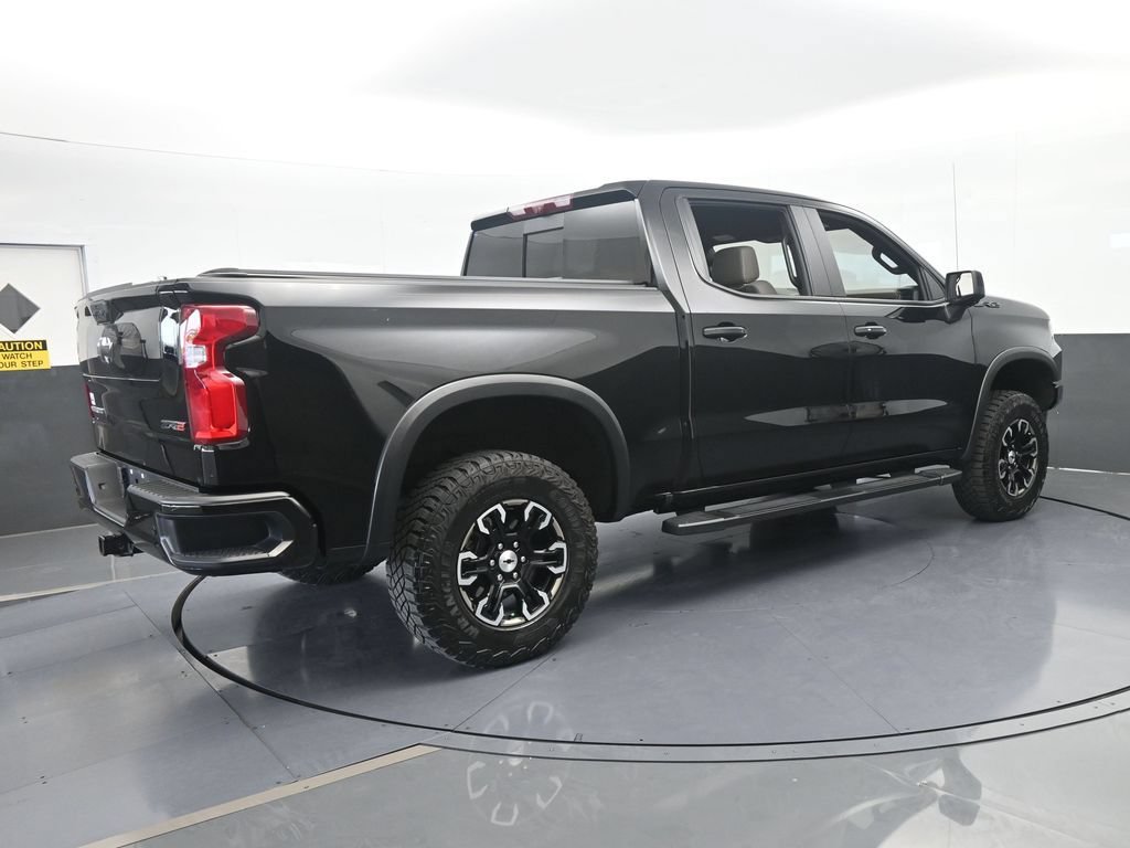 Used 2025 Chevrolet Silverado 1500 ZR2 w/ Technology Package AWD/4WD image 6
