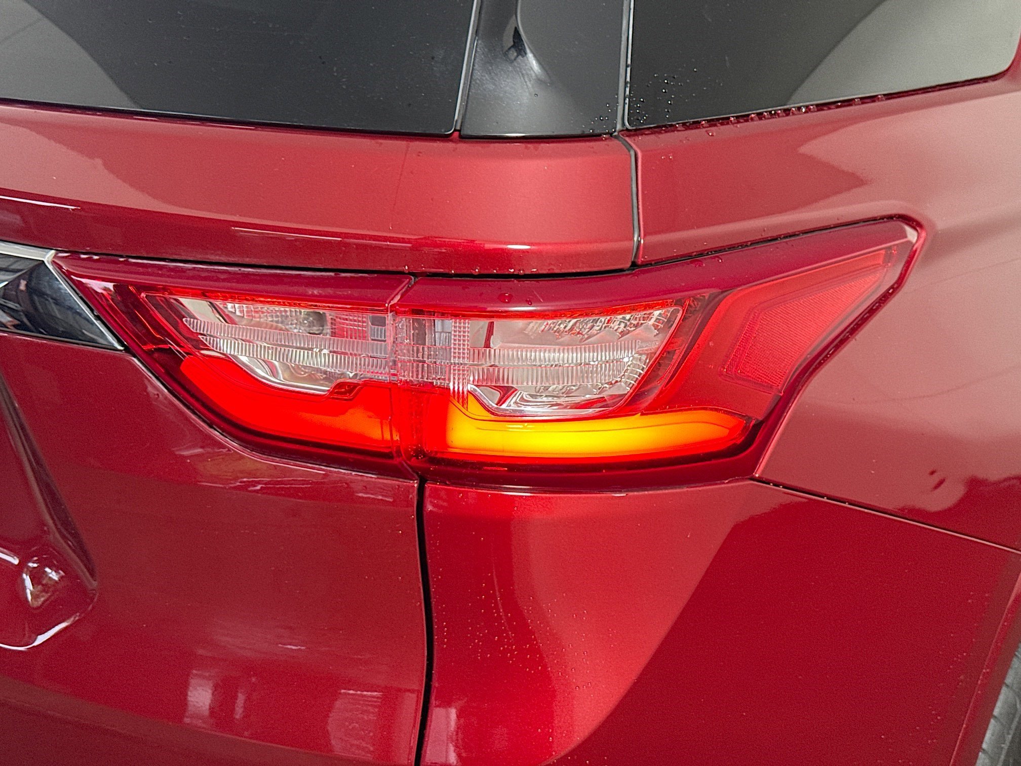 Used 2018 Chevrolet Traverse High Country w/ LPO, Cargo Package image 34