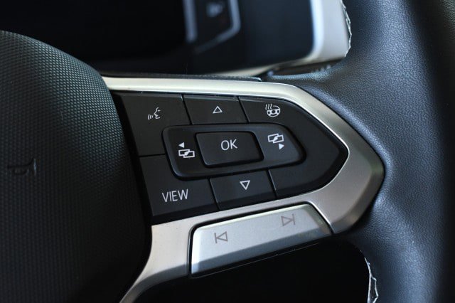 Used 2023 Volkswagen Atlas SEL AWD/4WD image 33