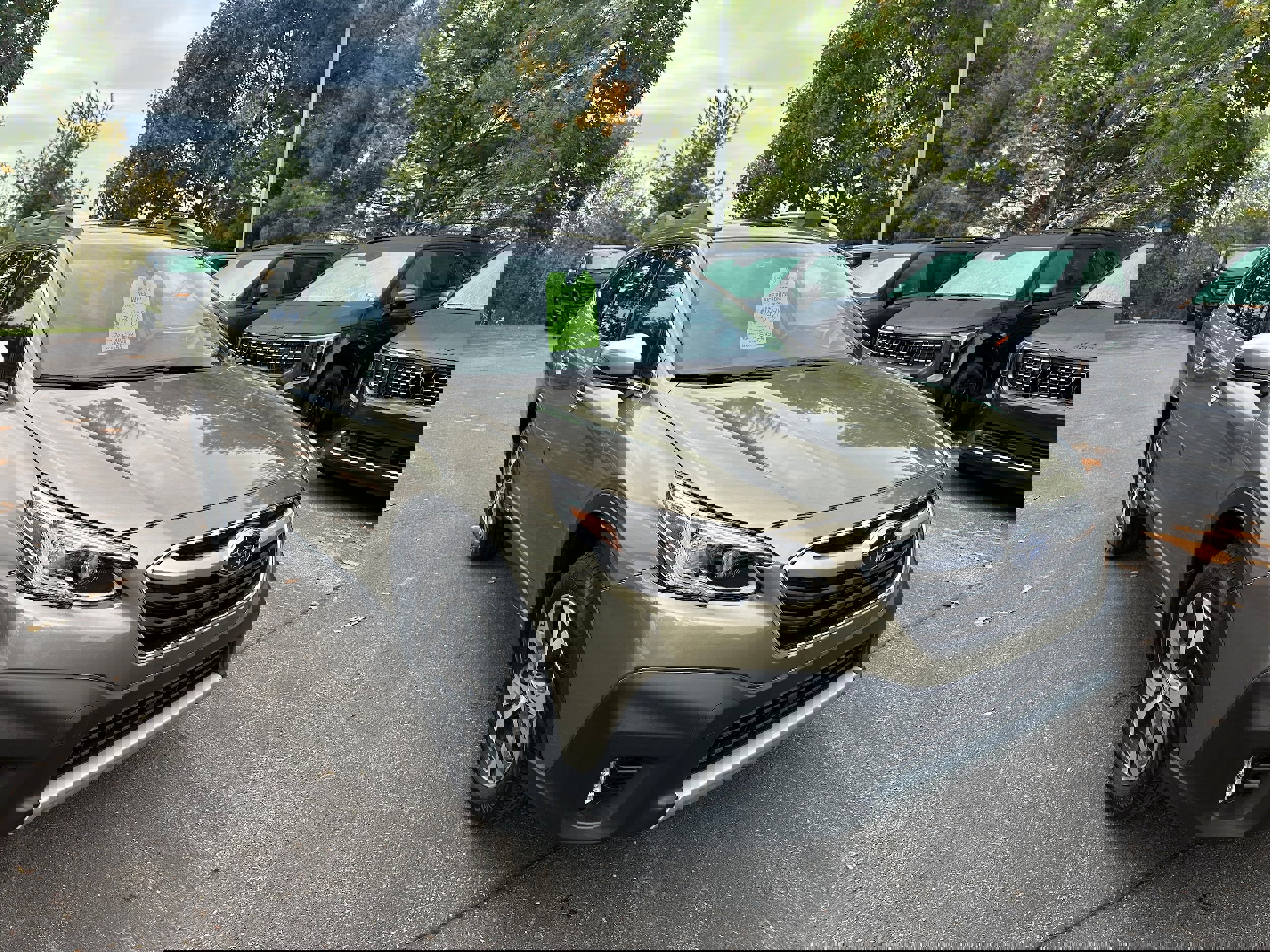 Used 2020 Subaru Outback Touring w/ Popular Package #2 image 3