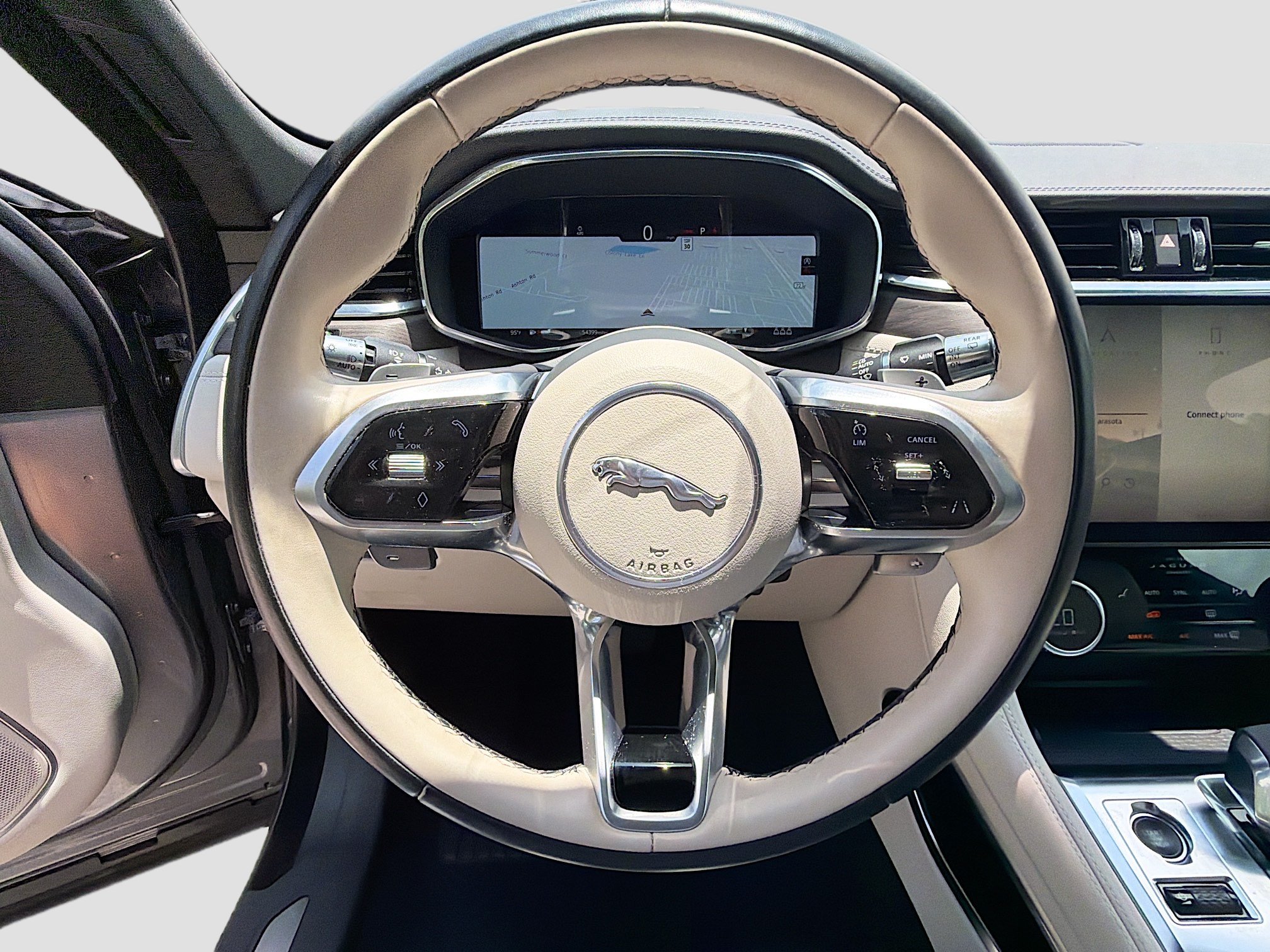 Used 2021 Jaguar F-PACE S AWD/4WD image 39