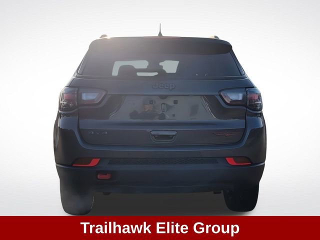 Used 2024 Jeep Compass Trailhawk w/ Trailhawk Elite Group image 4