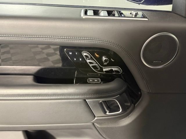 Certified 2021 Land Rover Range Rover SV Autobiography Dynamic image 14