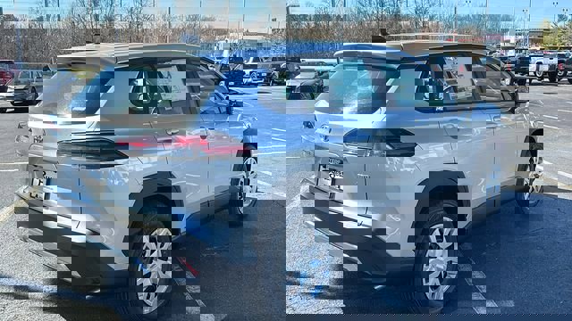 New 2026 Toyota Corolla Cross L image 30