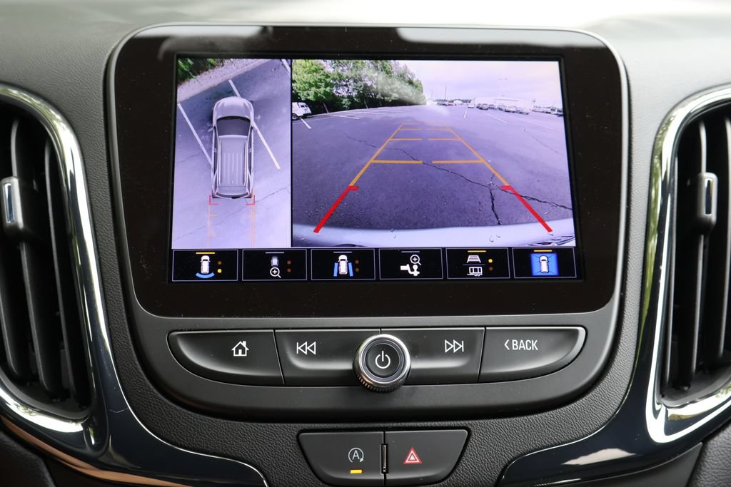 Used 2024 Chevrolet Equinox RS FWD image 18