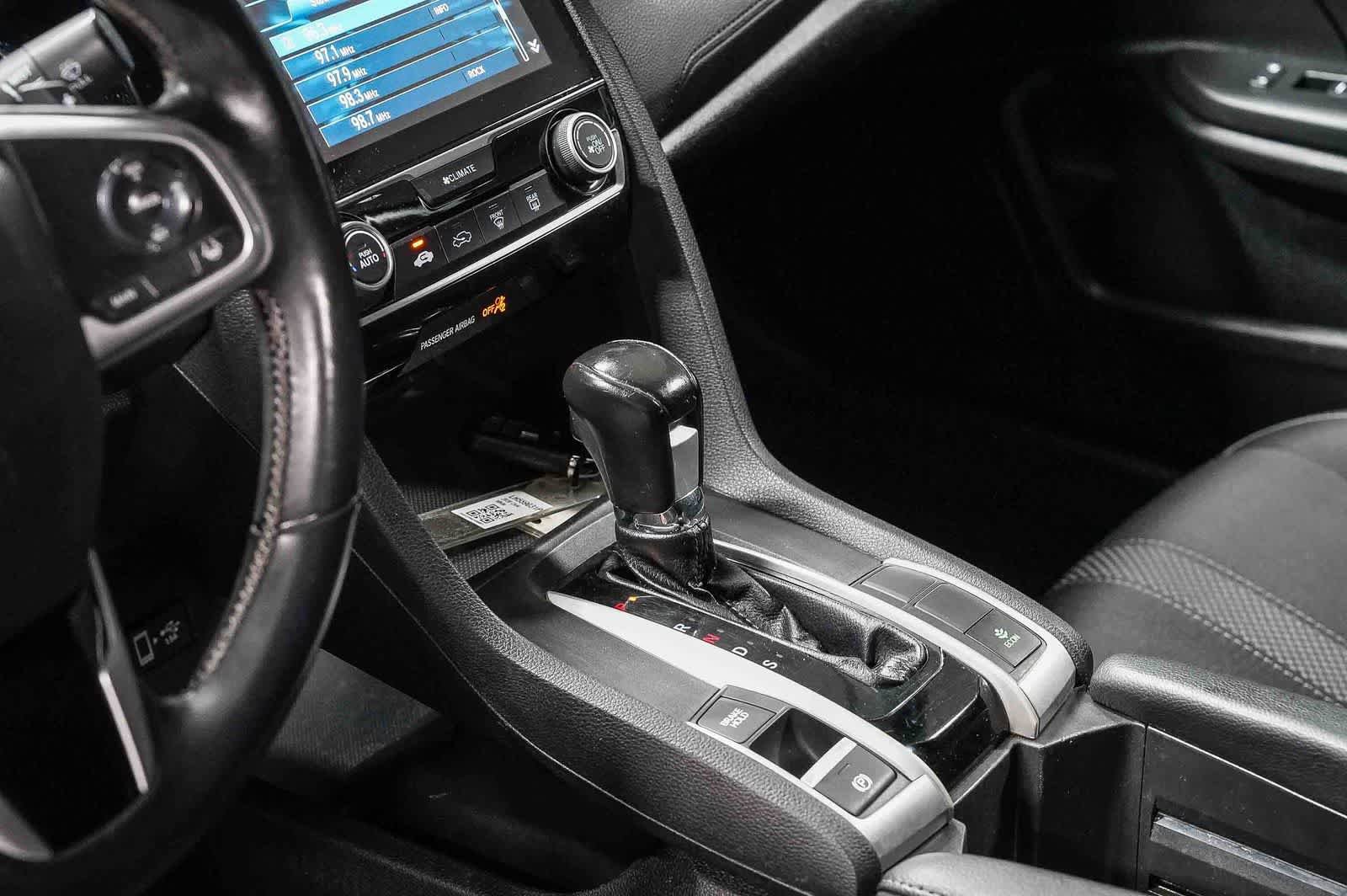 Used 2020 Honda Civic Sport image 23