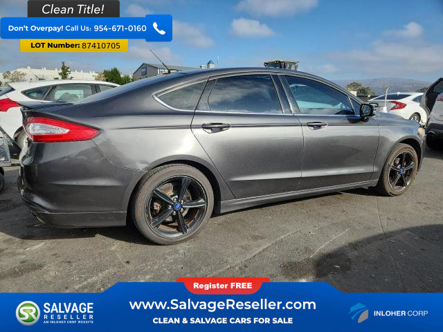 Used 2016 Ford Fusion SE image 4