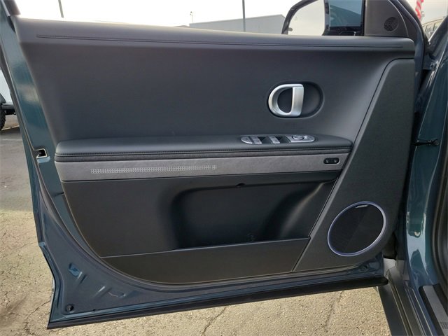 Used 2024 Hyundai Ioniq 5 Limited image 19