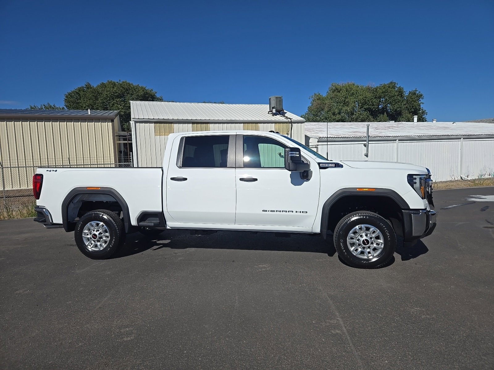New 2026 GMC Sierra 2500 Pro w/ 1SA Pro Safety Plus Package image 2