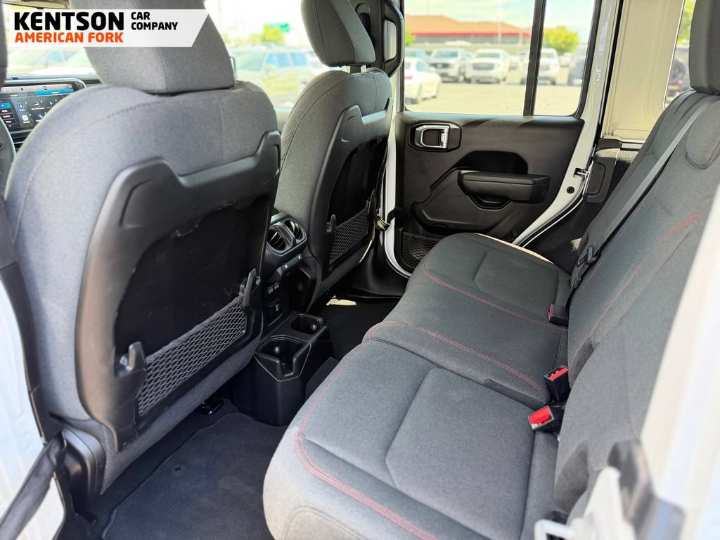 Used 2026 Jeep Wrangler Unlimited Rubicon AWD/4WD image 29