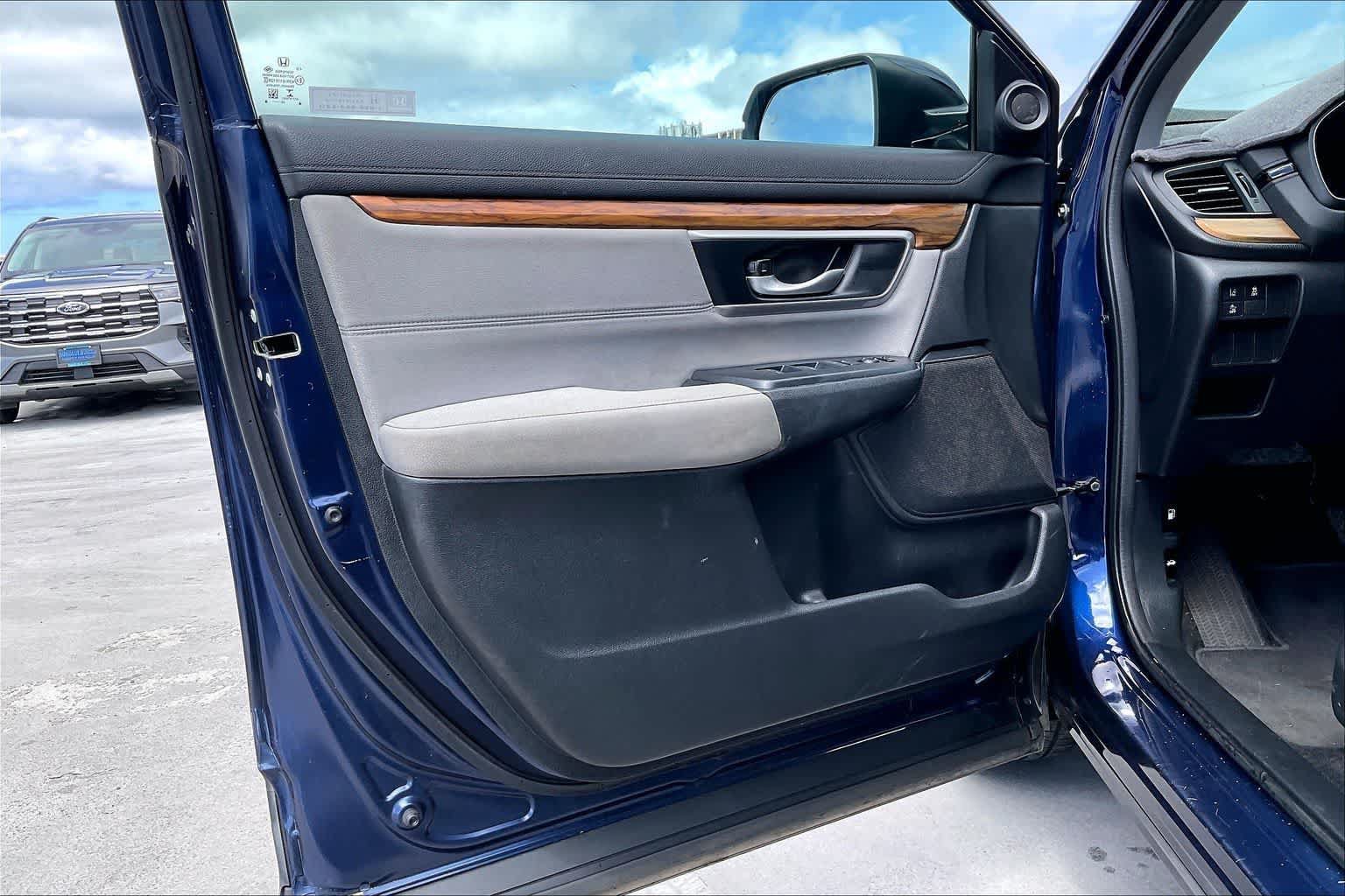 Used 2020 Honda CR-V EX image 27