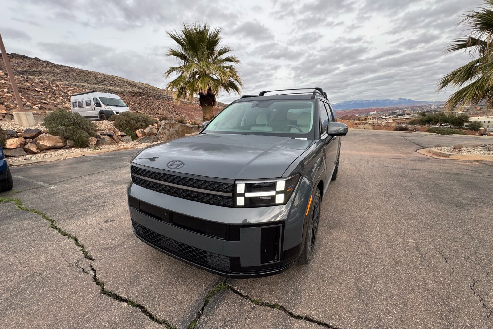 Used 2025 Hyundai Santa Fe Calligraphy image 1