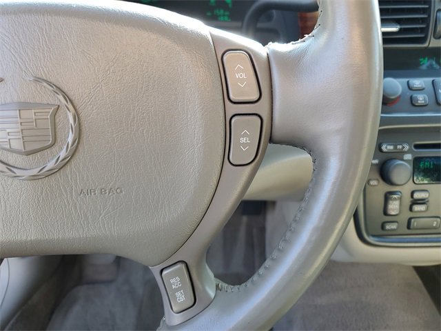 Used 2004 Cadillac De Ville w/ Equipment Group image 28