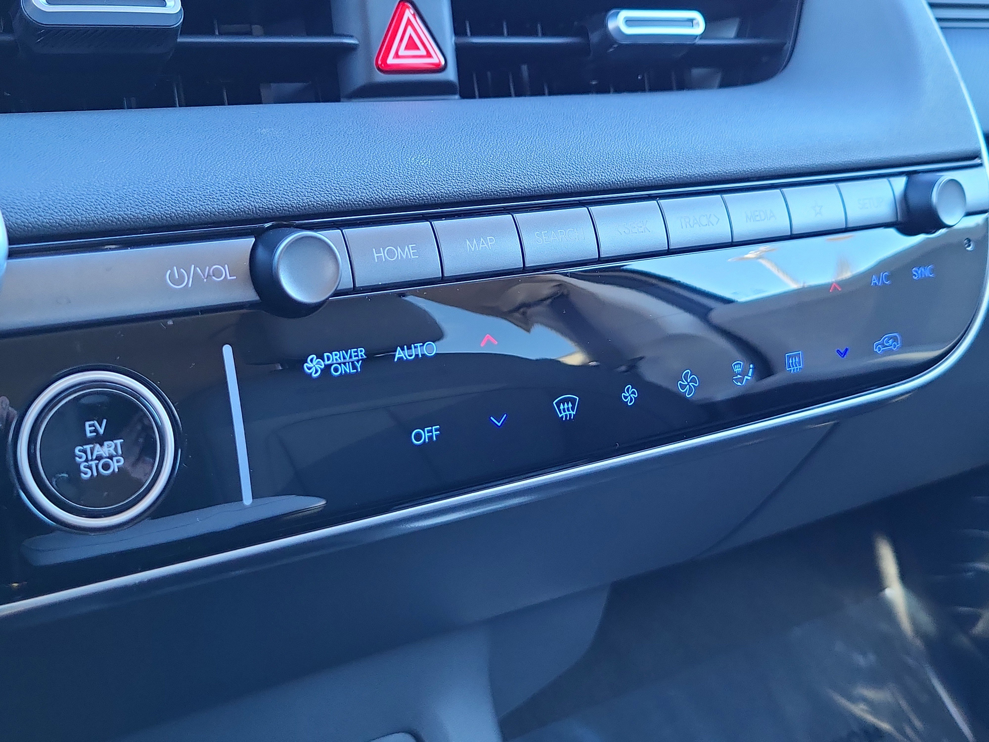 New 2026 Hyundai Ioniq 5 SEL image 19