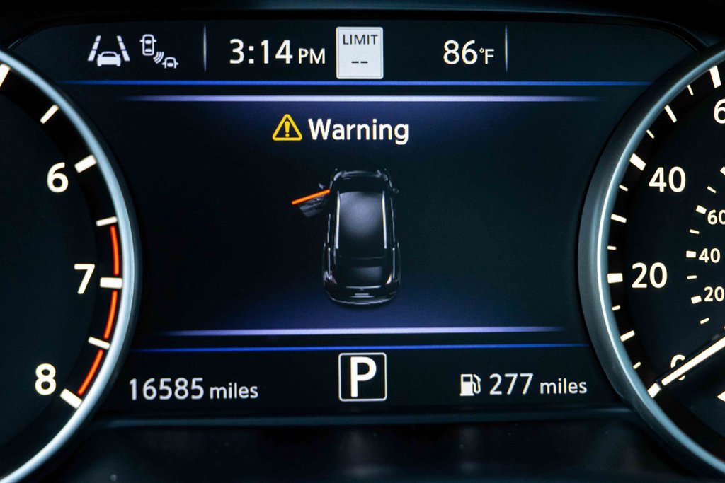 Certified 2023 Nissan Murano SL w/ SL Moonroof Package image 8