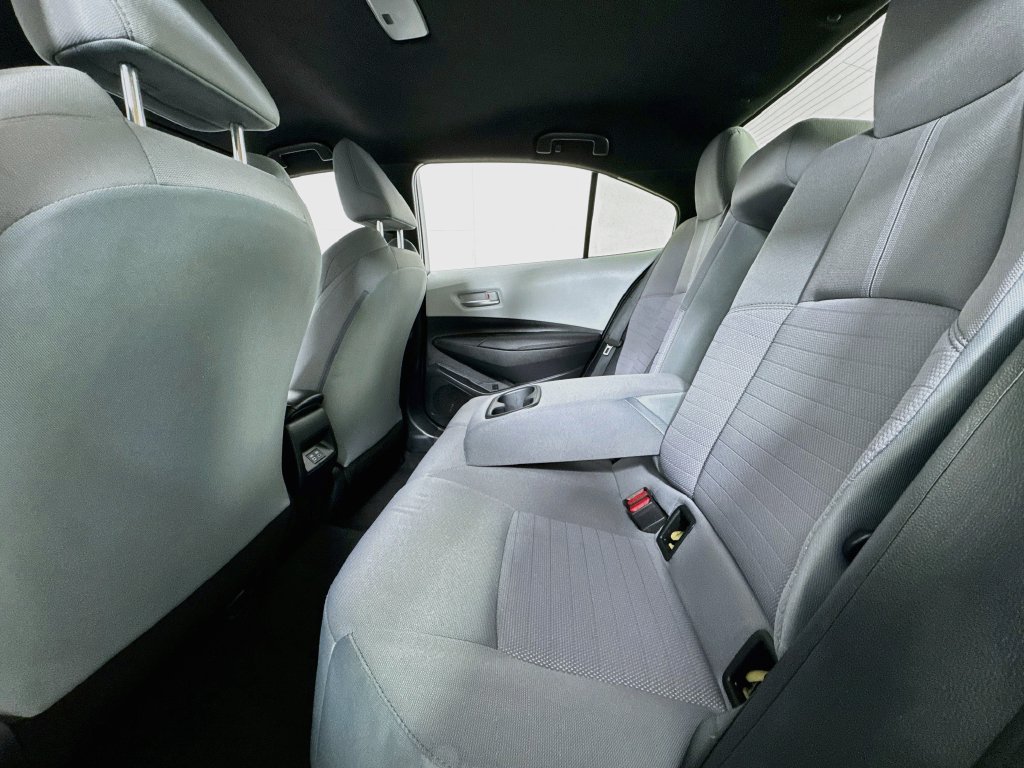 Used 2024 Toyota Corolla SE FWD image 11