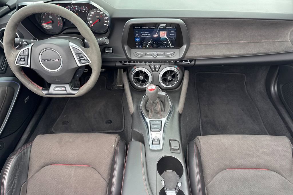 Used 2022 Chevrolet Camaro ZL1 image 14