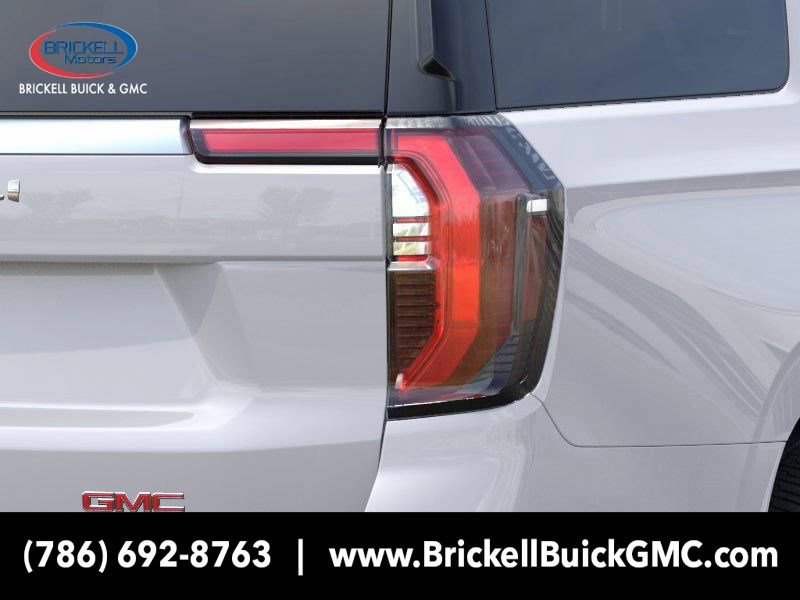 New 2025 GMC Yukon XL Denali w/ Denali Reserve Package image 11
