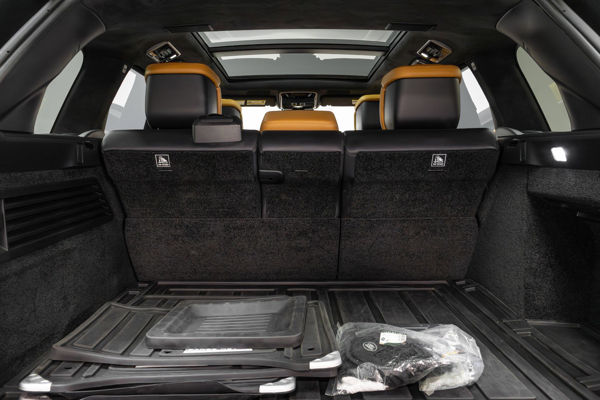 Used 2022 Land Rover Range Rover Autobiography image 35