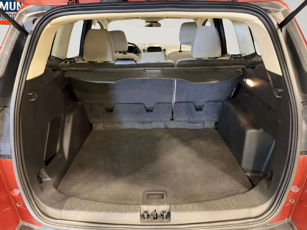Used 2019 Ford Escape SE FWD image 21