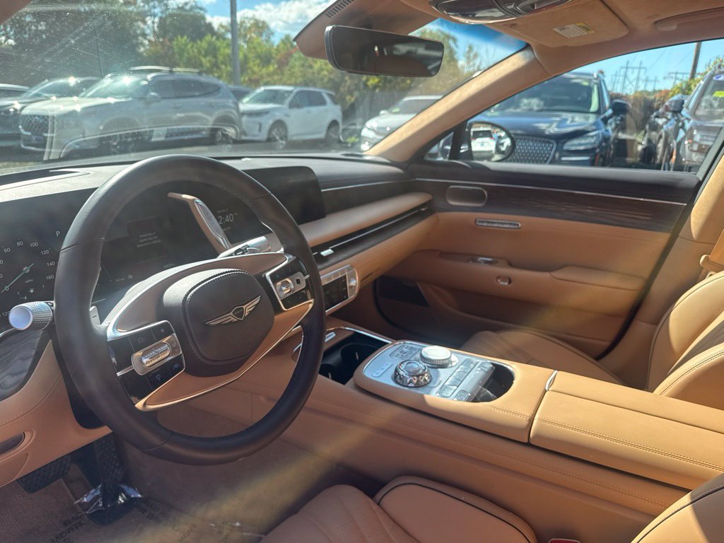 Used 2025 Genesis G90 3.5T AWD/4WD image 18