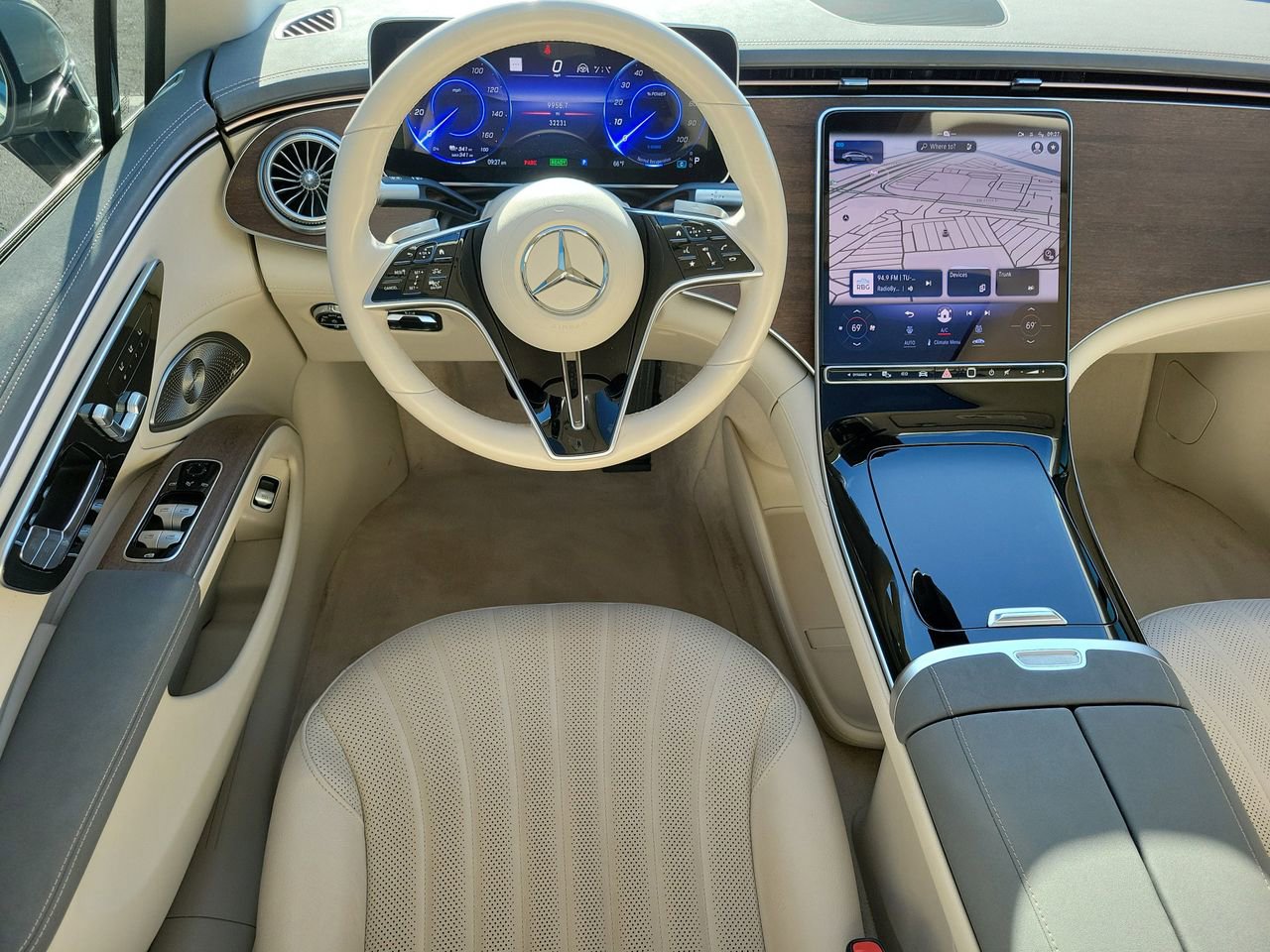 Certified 2022 Mercedes-Benz EQS 450+ 450 image 16