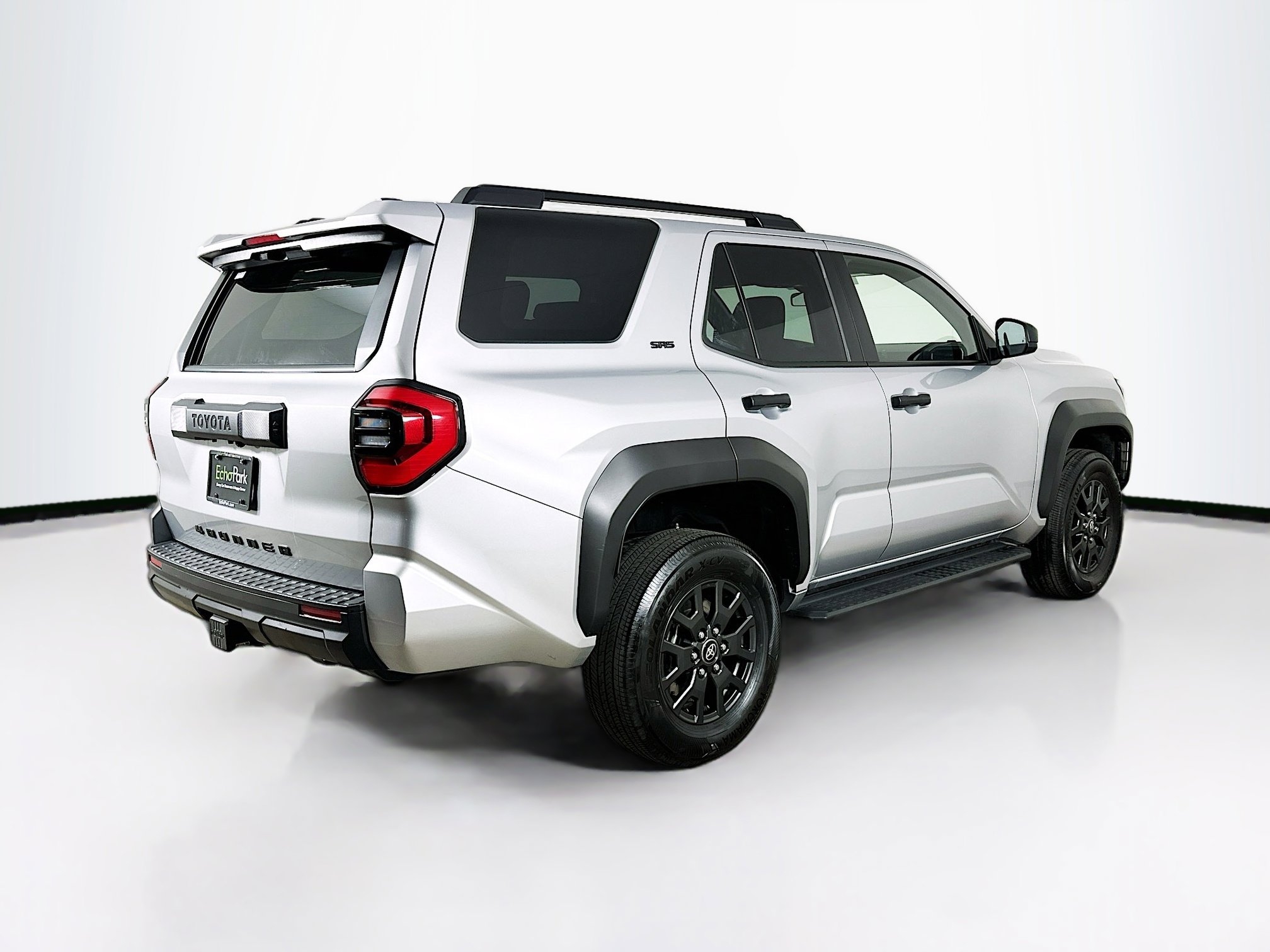 Used 2025 Toyota 4Runner SR5 image 9