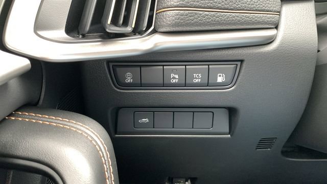 New 2025 MAZDA CX-90 Plug-In Hybrid w/ Preferred image 18