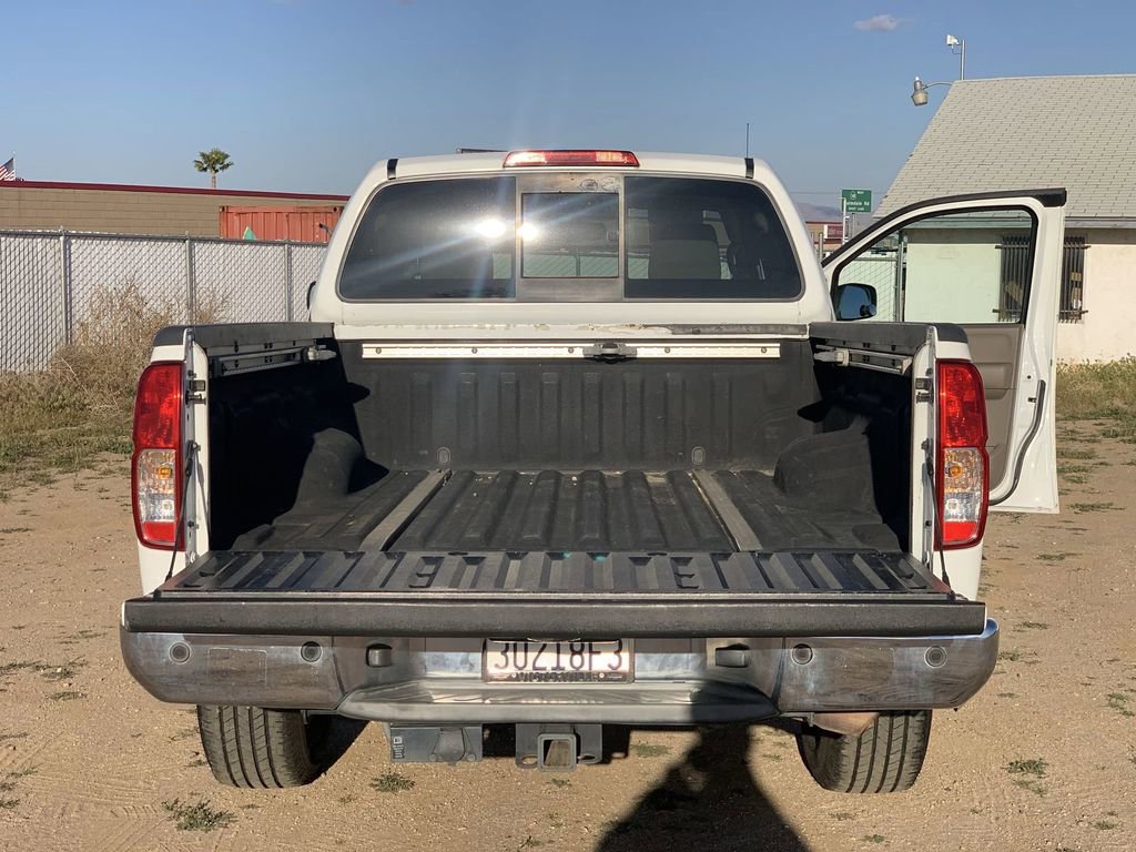 Used 2013 Nissan Frontier SV w/ SV Value Truck Pkg image 24
