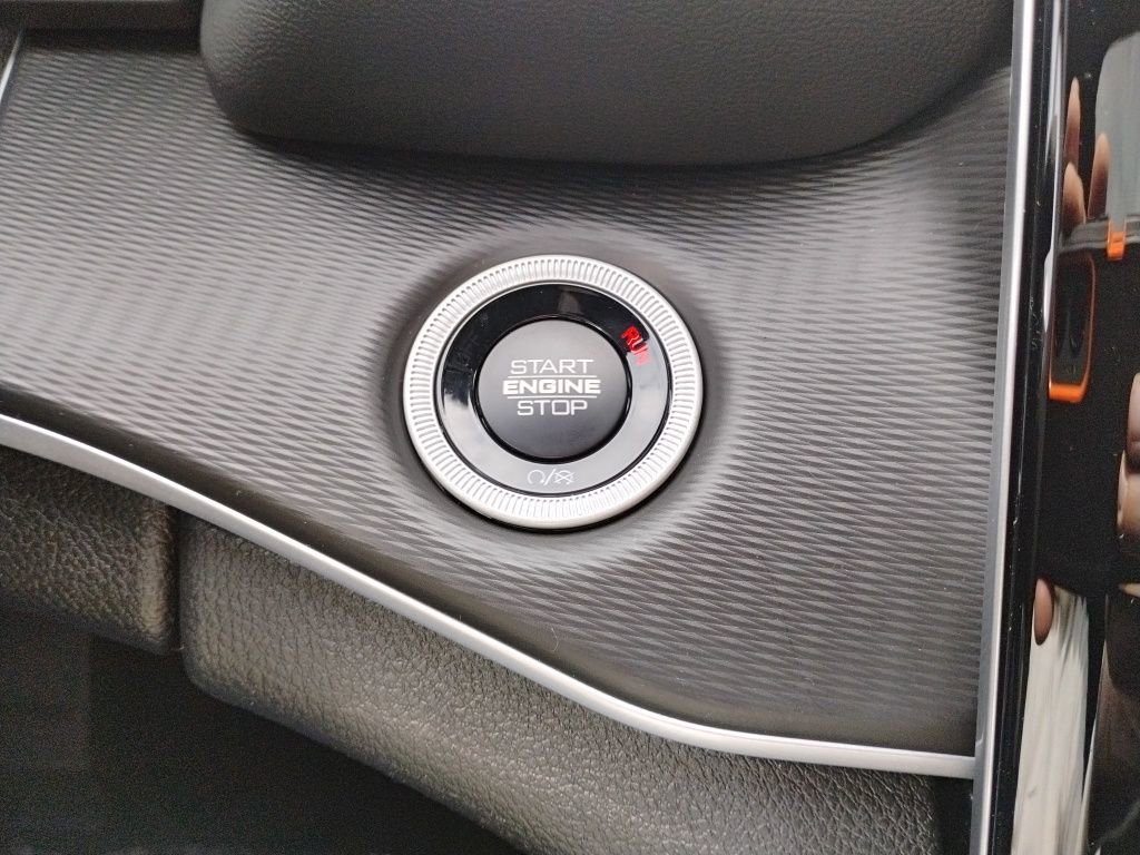 New 2025 Jeep Grand Cherokee 4WD image 33