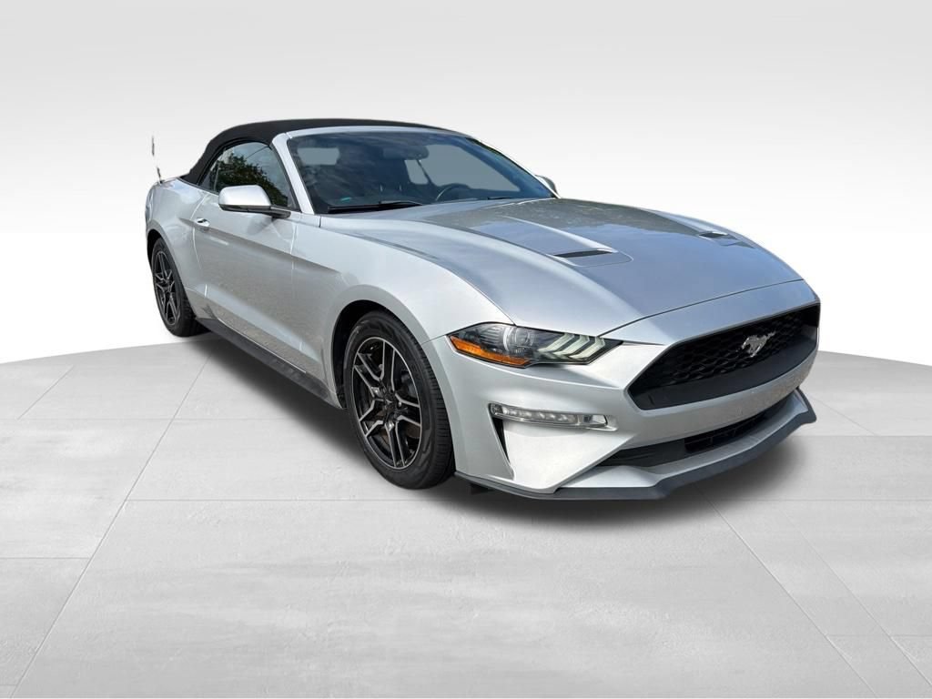 Used 2018 Ford Mustang Premium RWD image 9