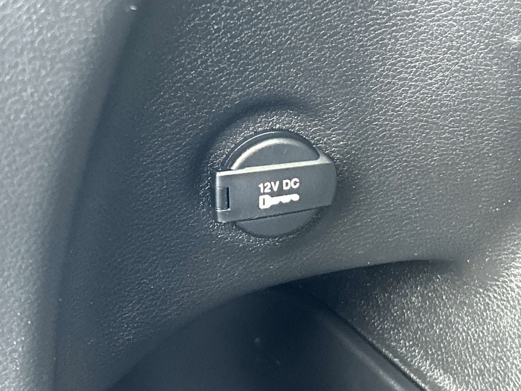 Used 2018 Jeep Compass Trailhawk w/ Navigation Group AWD/4WD image 13