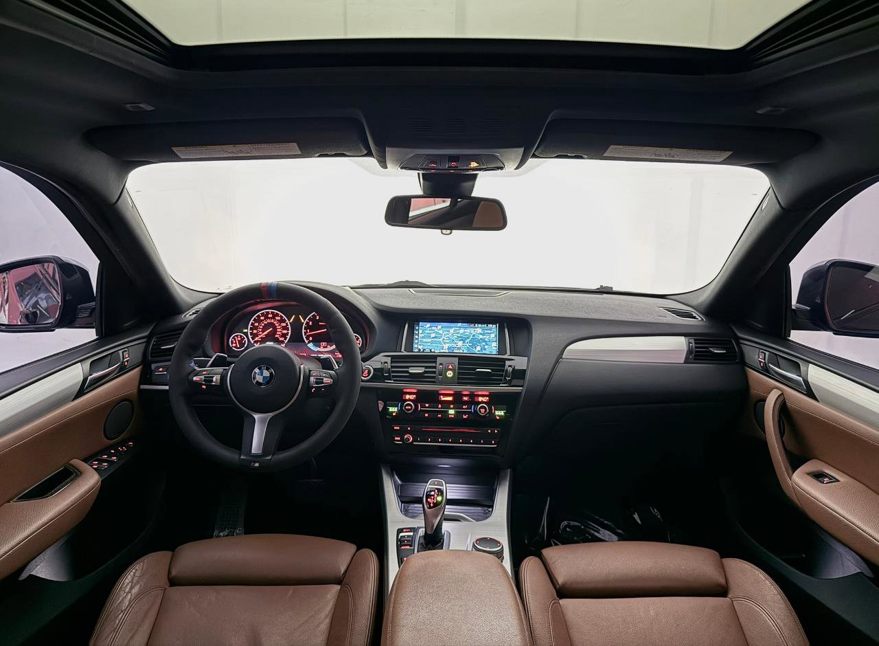 Used 2018 BMW X4 M40i image 28
