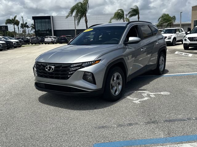 Certified 2024 Hyundai Tucson SEL FWD image 2