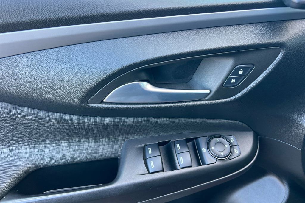 Used 2024 Buick Envista Preferred w/ Convenience I Package image 8