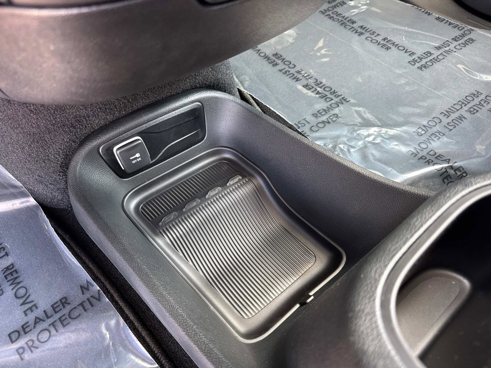 New 2026 Chrysler Voyager LX image 26