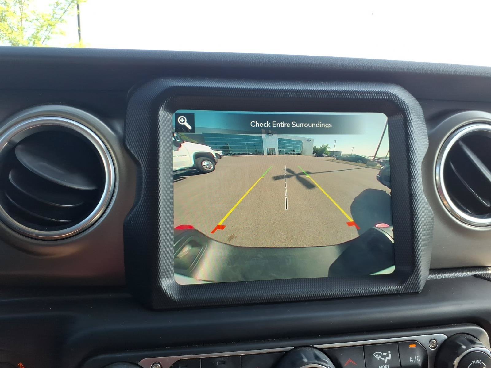 Used 2021 Jeep Gladiator Rubicon AWD/4WD image 20