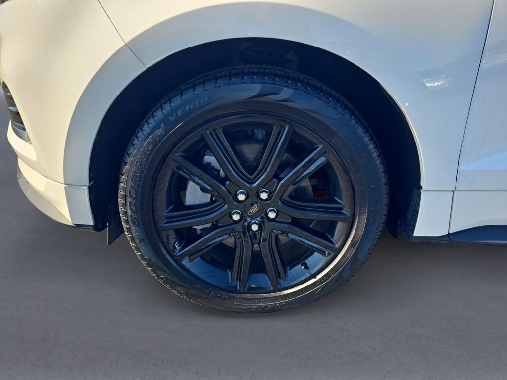 Used 2024 Ford Edge ST-Line image 9