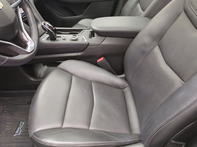 Certified 2024 Cadillac XT6 Premium Luxury w/ LPO, Floor Liner Package AWD/4WD image 21