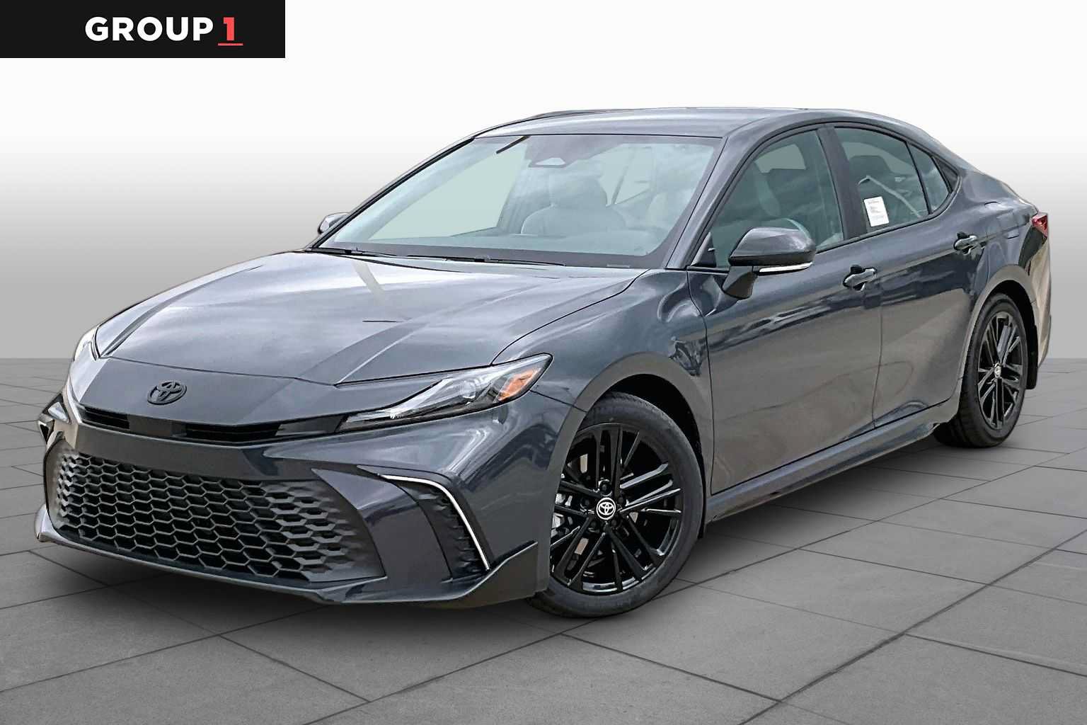 New 2026 Toyota Camry SE FWD image 1
