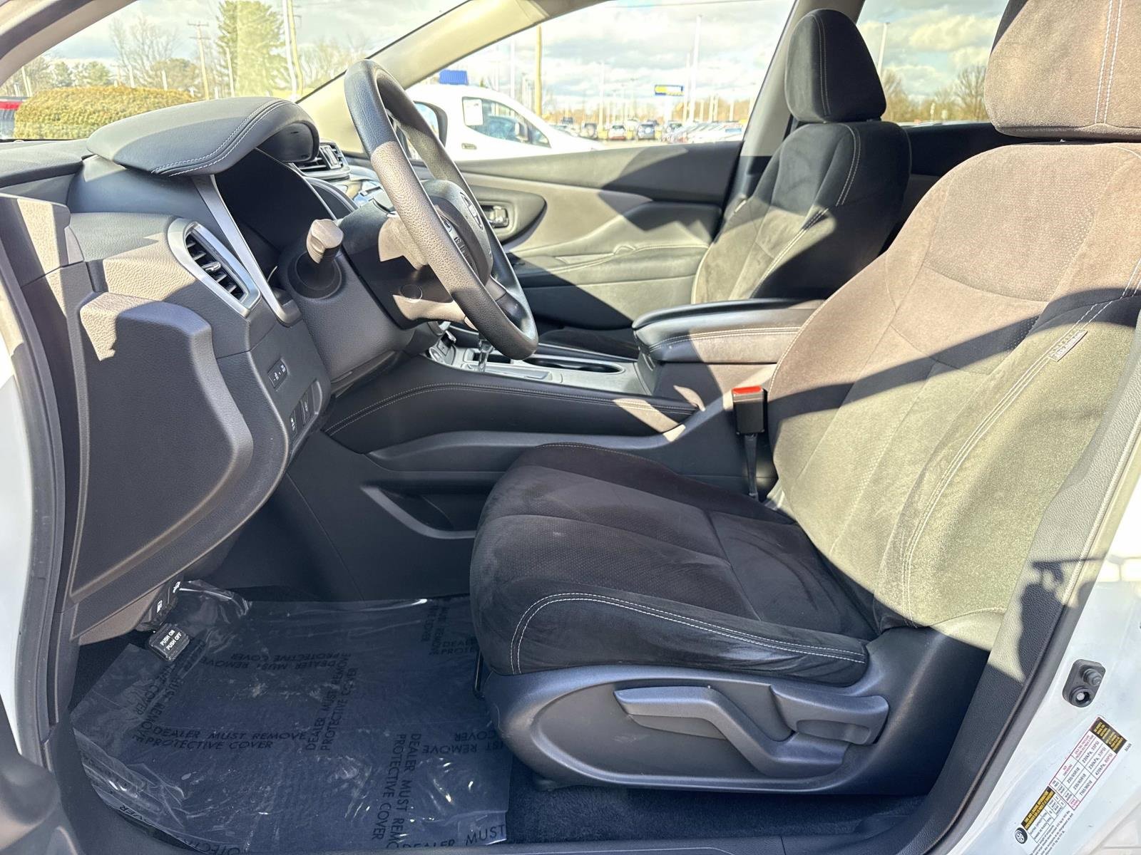 Used 2020 Nissan Murano S w/ Technology Package image 28